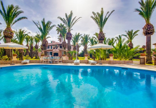 Grande Finca Can Comaro avec piscine à Alcudia