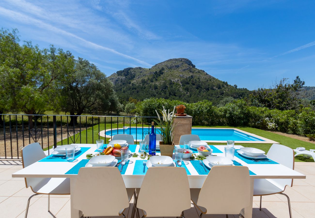 Domaine à Alcudia - Finca Alcudia Son Fe avec piscine et vue sur la montagne