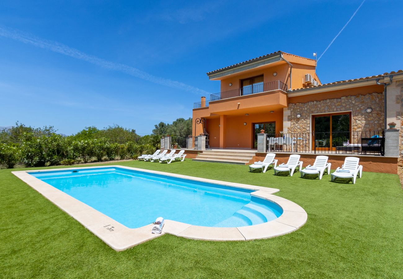 Domaine à Alcudia - Finca Alcudia Son Fe avec piscine et vue sur la montagne