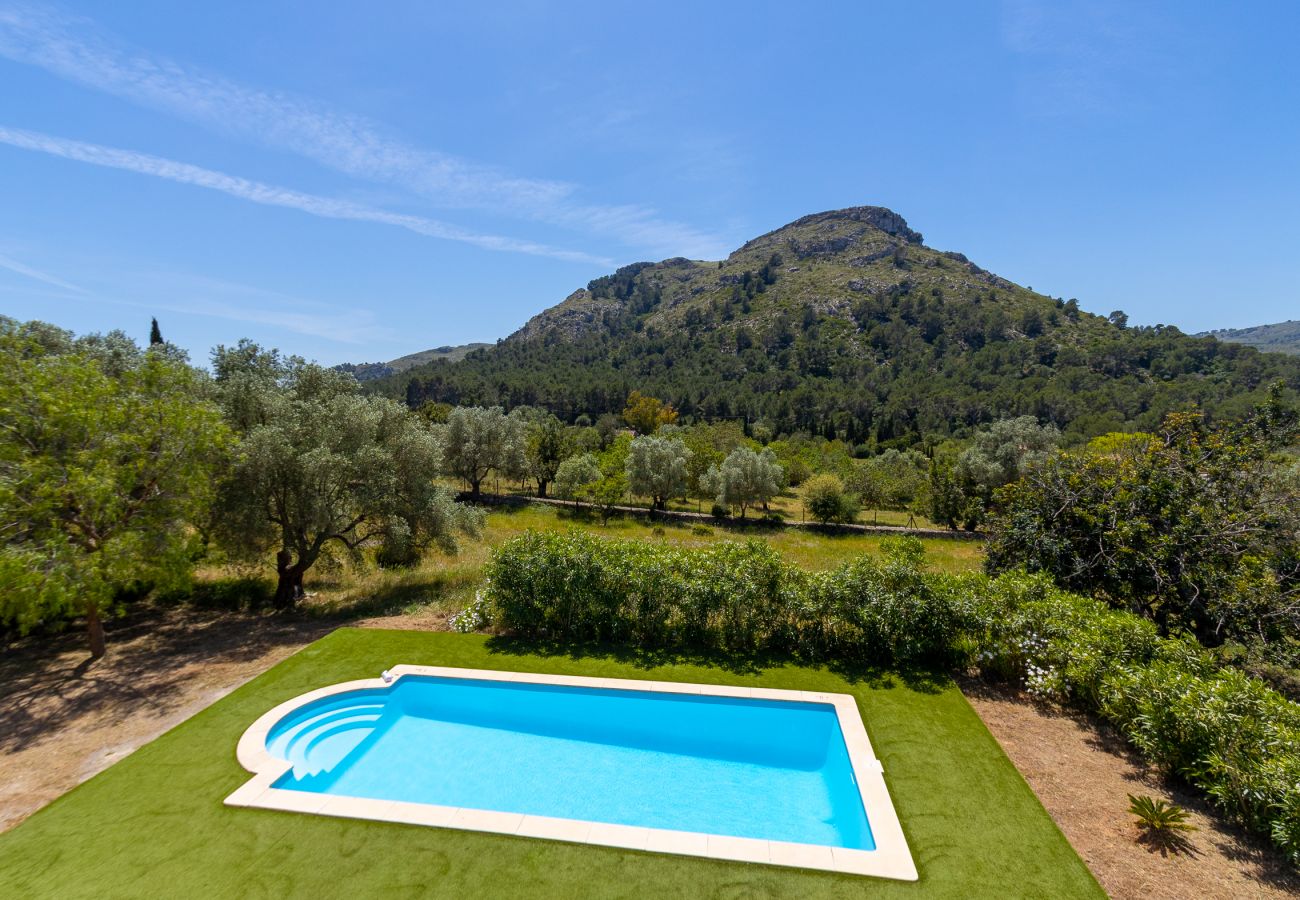 Domaine à Alcudia - Finca Alcudia Son Fe avec piscine et vue sur la montagne