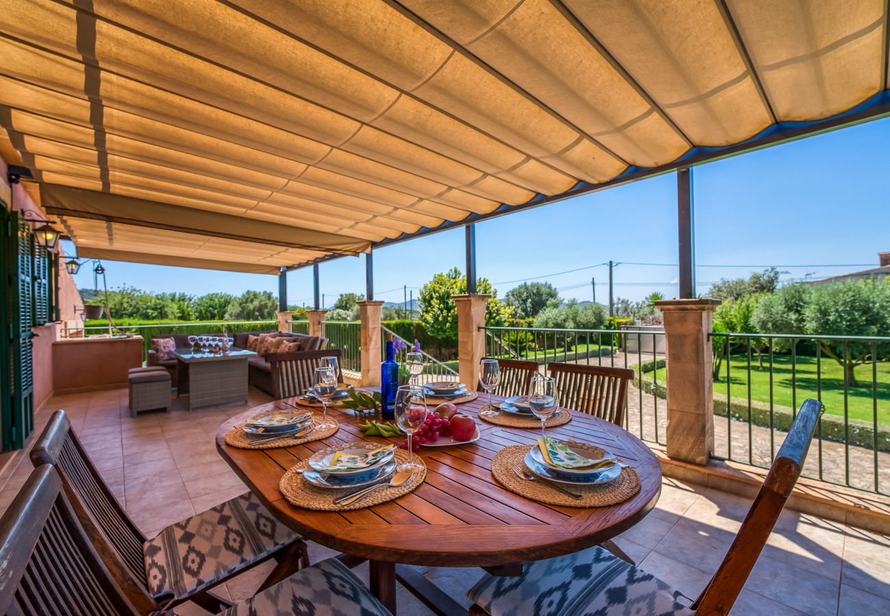 Finca avec terrasses et piscine privée à Majorque