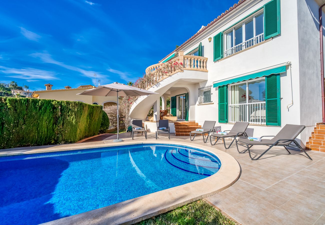 Maison de vacances avec vue sur mer et piscine à Alcudia 