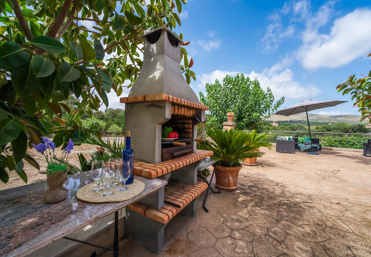 Domaine à Arta - Cette finca rurale avec piscine, Es Sementaret, est située à Majorque.