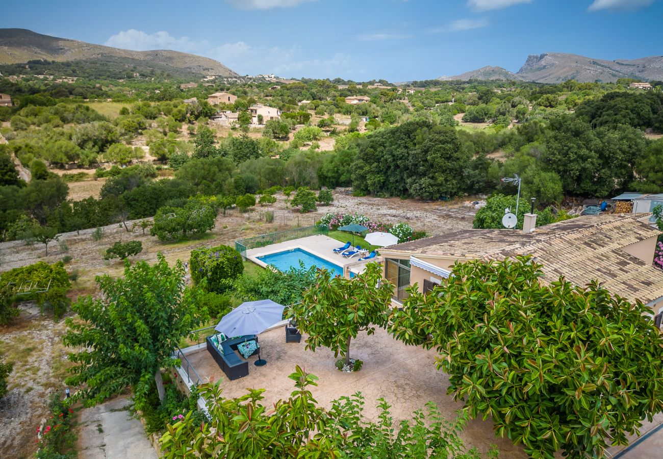 Domaine à Arta - Cette finca rurale avec piscine, Es Sementaret, est située à Majorque.