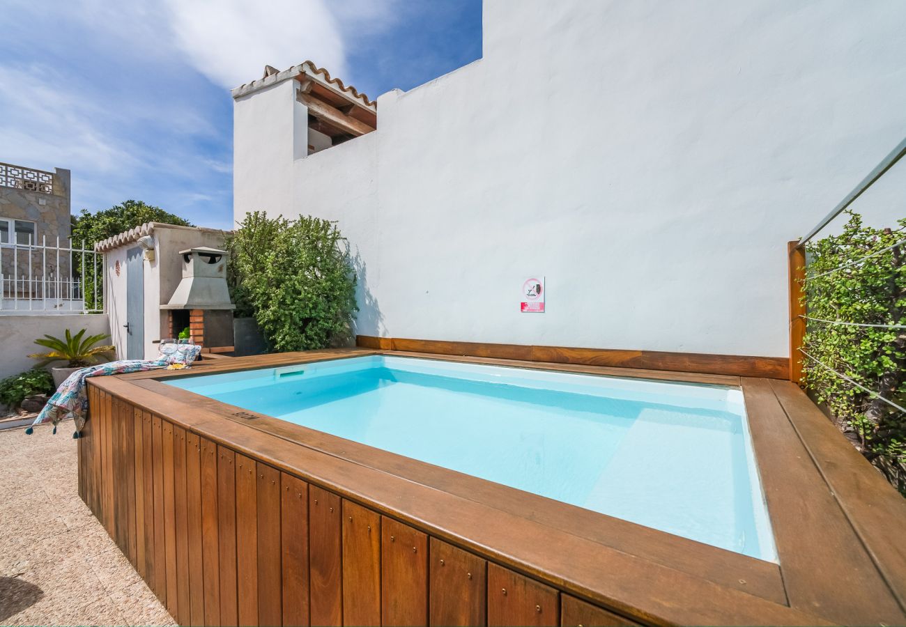 Maison avec piscine près d'Alcudia.