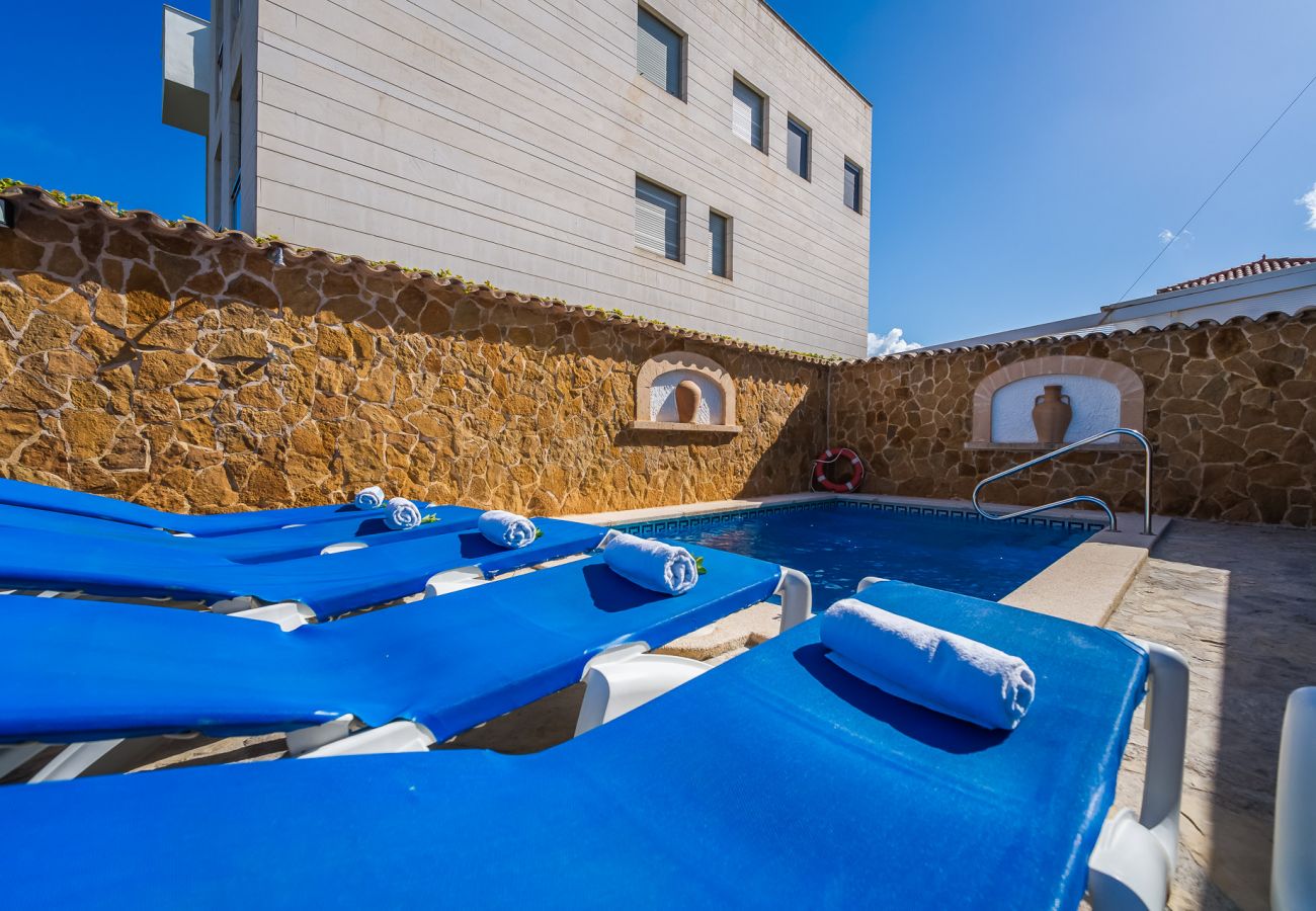 Maison à Puerto Pollensa - Maison à Puerto Pollensa, Villa Pintor avec piscine près de la plage.