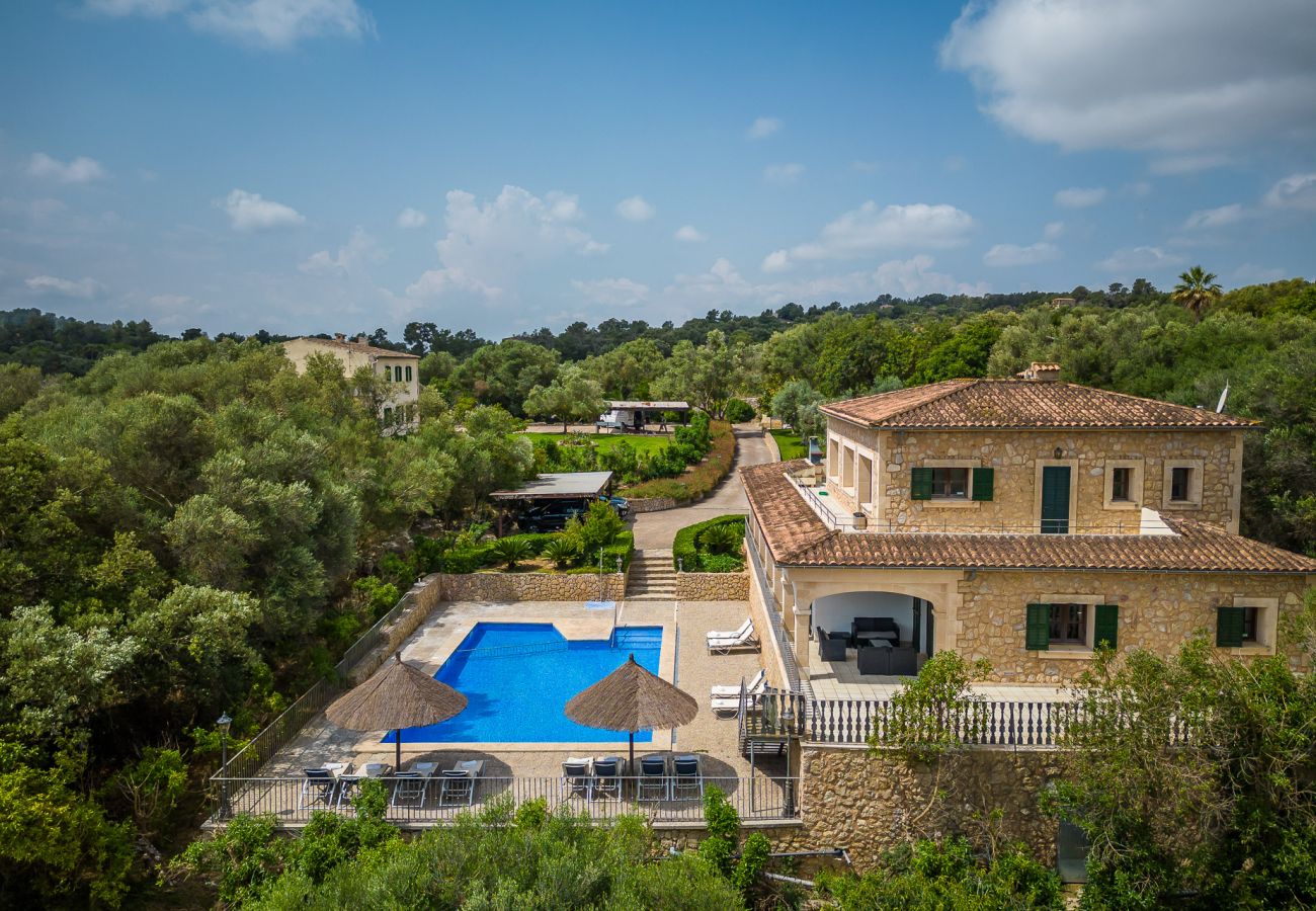 Domaine à Petra - Villa avec piscine privée et jolies vues à Sa Pleta à Majorque.