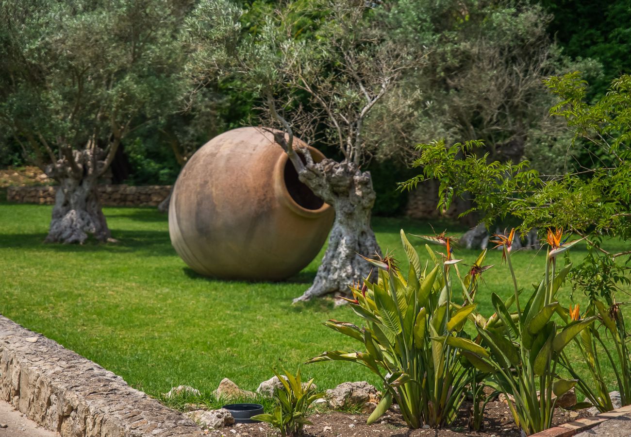 Domaine à Petra - Villa avec piscine privée et jolies vues à Sa Pleta à Majorque.