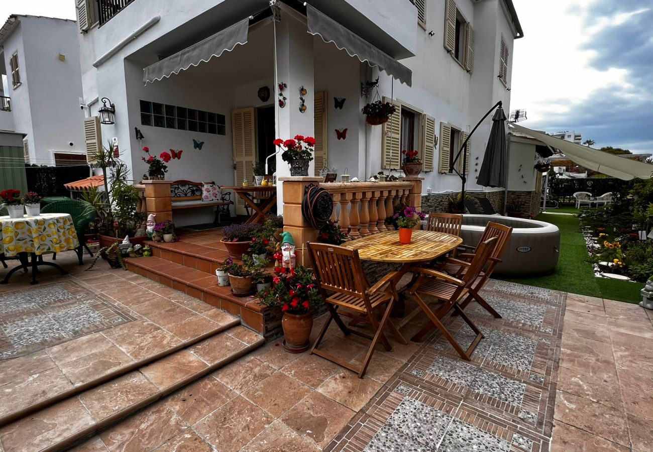 Maison de vacances à Alcudia avec jardin et piscine