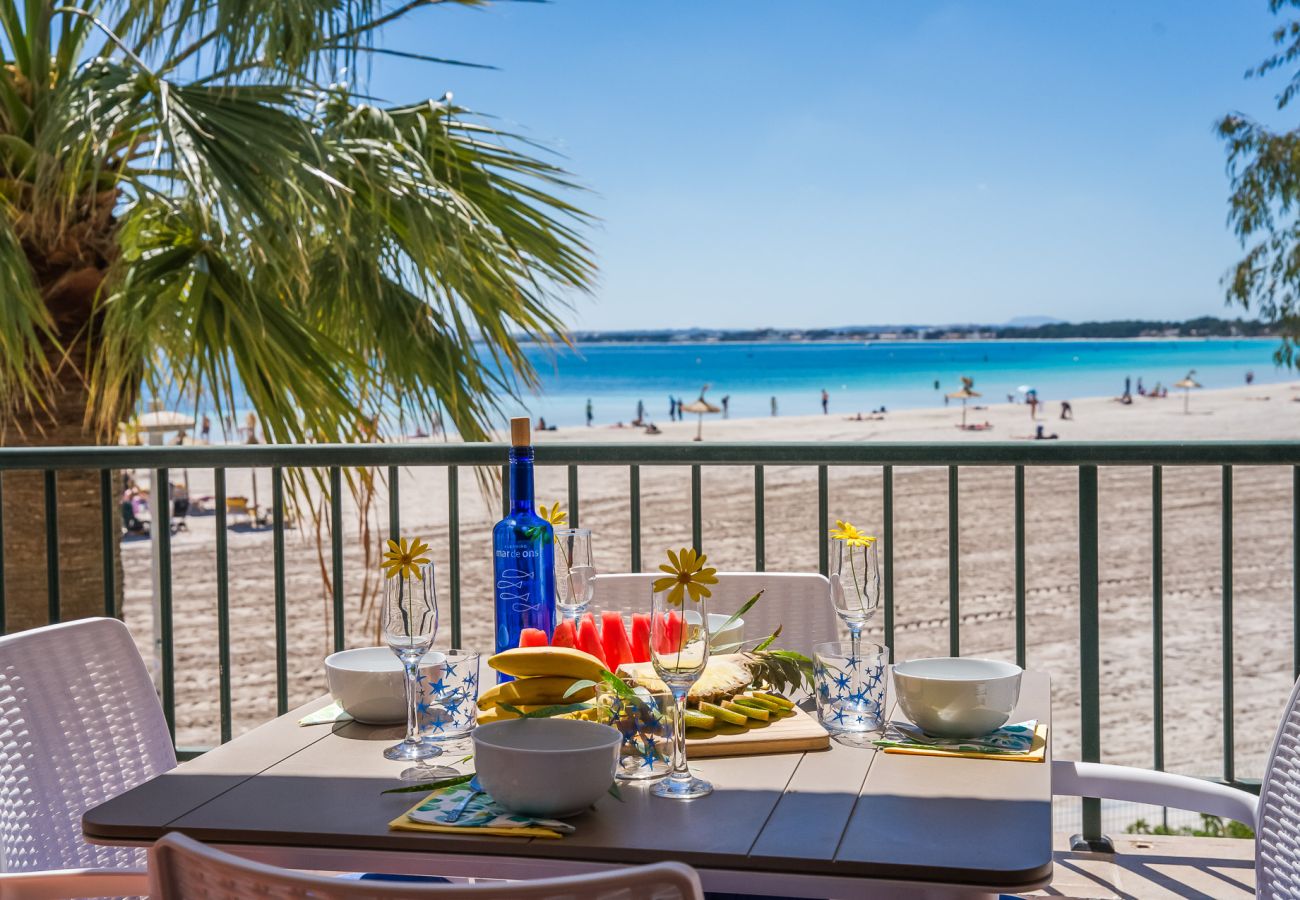 Appartement à Alcudia - Appartement Blue Bay avec piscine sur la plage d'Alcudia