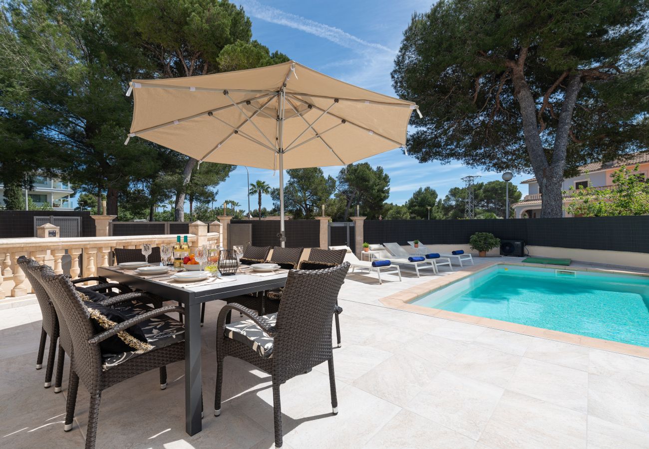 Maison à Muro - Casa Isabella avec piscine privée près de la plage de Muro