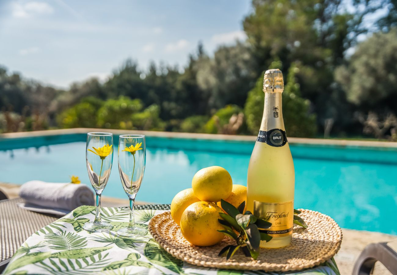 Domaine à Buger - Fermette rustique avec piscine Cas Mut à Mallorca