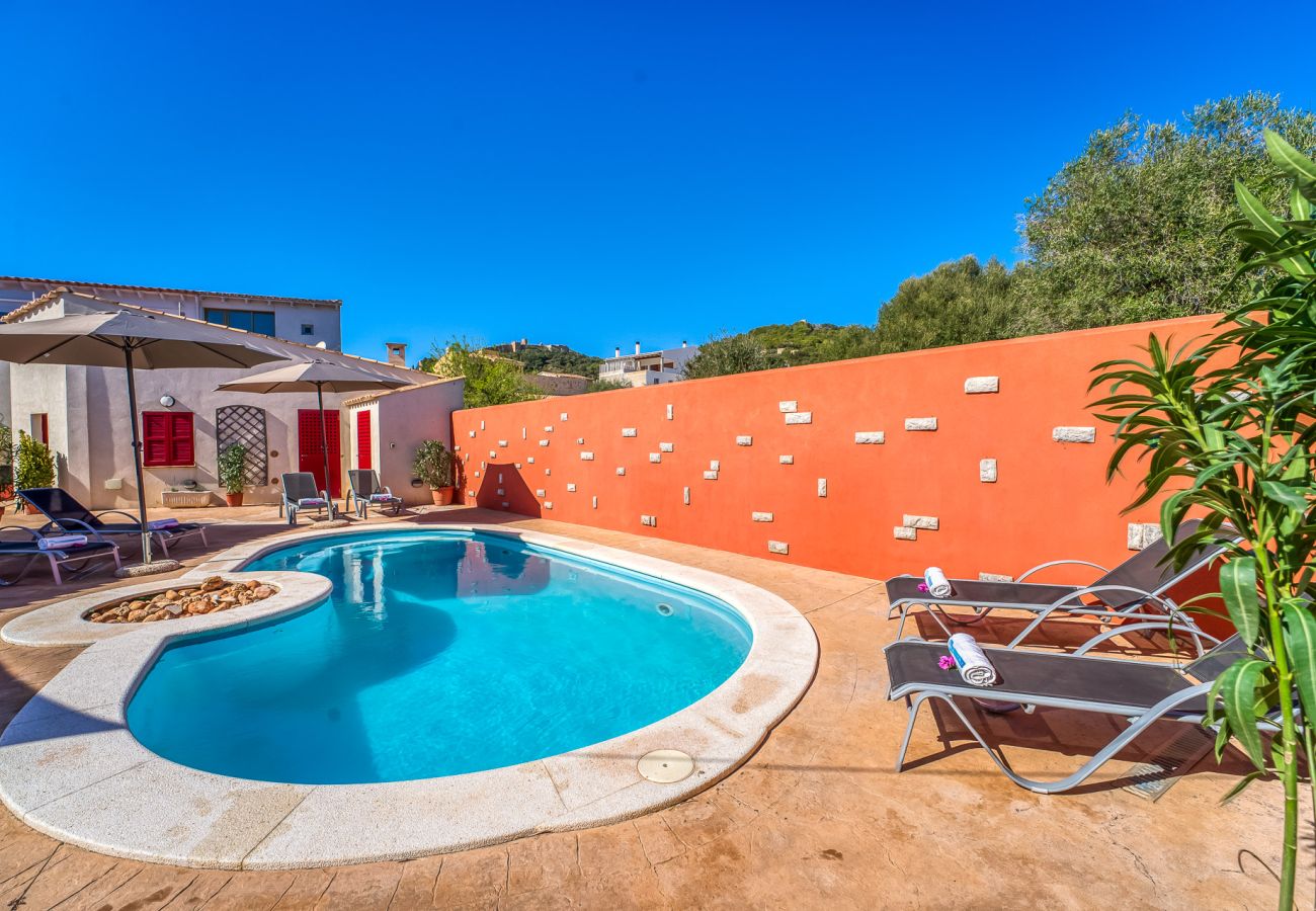 Holiday home with pool in Mallorca